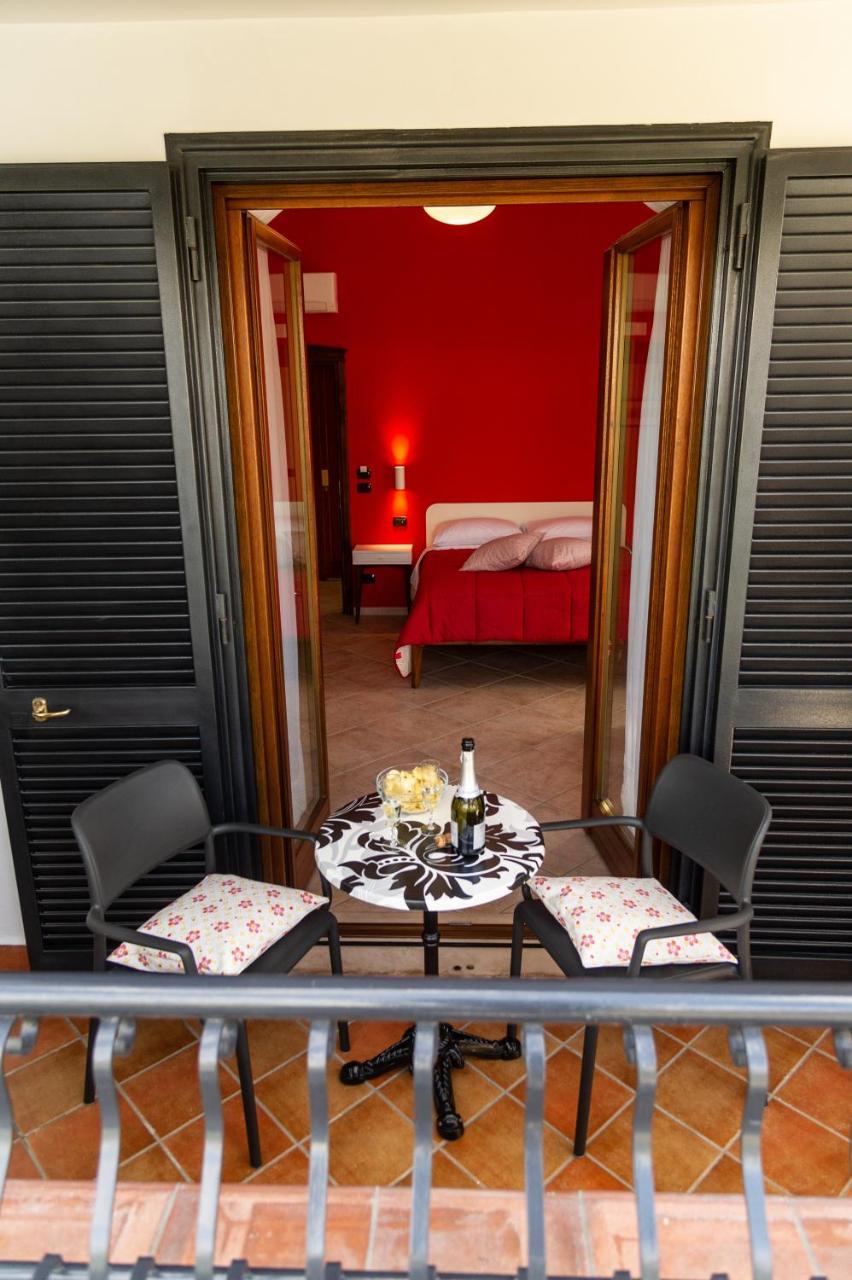 Ohana Bed And Breakfast Castellammare di Stabia Εξωτερικό φωτογραφία